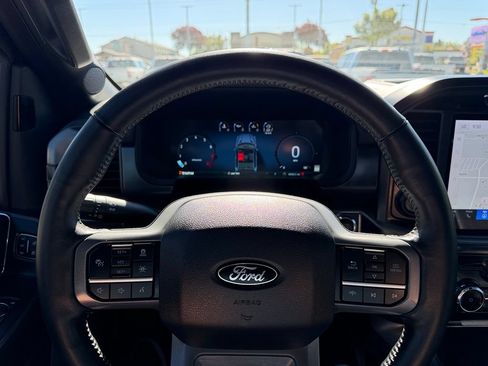 Used 2024 Ford F150 Lariat AWD/4WD image 39