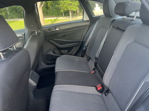 Certified 2025 Volkswagen Jetta Sport FWD image 27