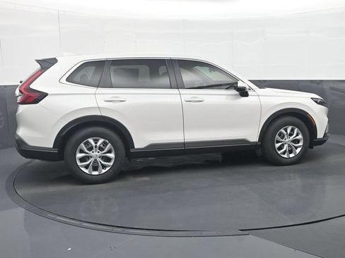 Used 2026 Honda CR-V LX image 8