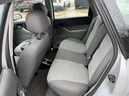 Used 2007 Ford Focus SES image 11