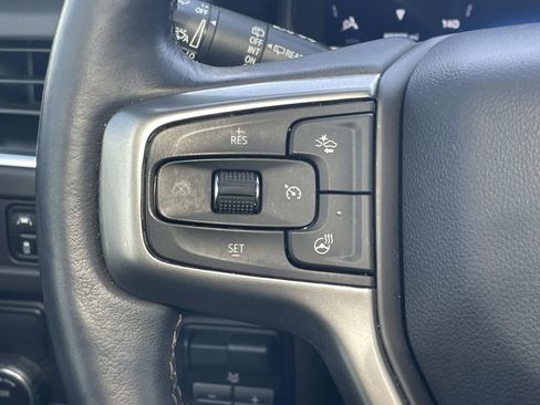 Used 2022 Chevrolet Tahoe LT w/ LT Signature Package image 31