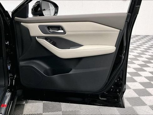 New 2026 Nissan Rogue Dark Armor AWD/4WD image 37