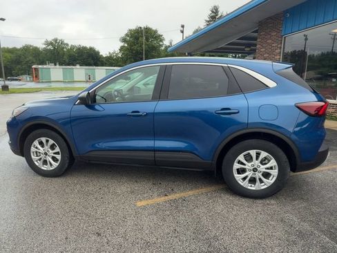 Used 2023 Ford Escape Active AWD/4WD image 5