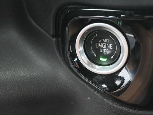 Used 2023 GMC Sierra 1500 Elevation w/ Preferred Package AWD/4WD image 25