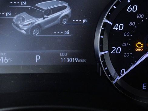 Used 2020 Toyota Highlander Platinum image 22