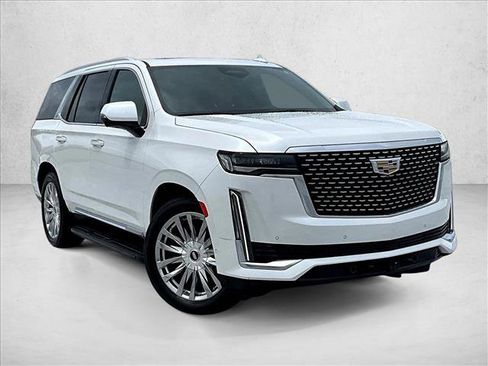 Used 2021 Cadillac Escalade Premium Luxury w/ Driver Assist Tech Package AWD/4WD image 12