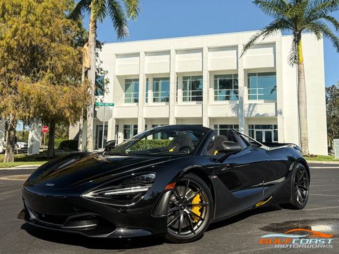 Used 2022 McLaren 720S Performance image 11