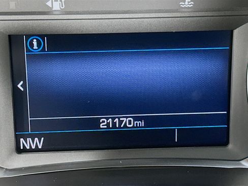 Used 2023 GMC Acadia SLE w/ Driver Convenience Package image 19