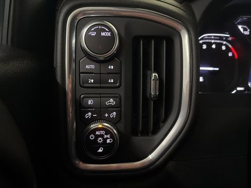 Used 2022 GMC Sierra 1500 AT4 w/ AT4 Premium Package image 24