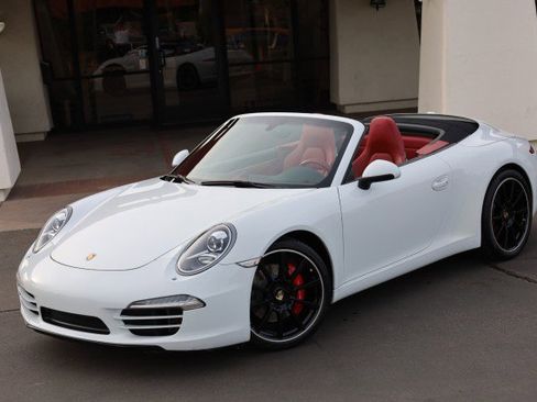 Used 2013 Porsche 911 Carrera S image 4