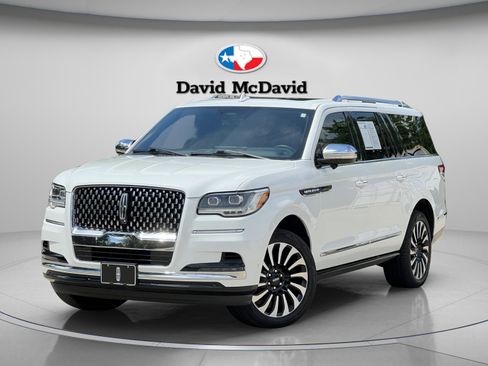 Certified 2024 Lincoln Navigator L Black Label AWD/4WD image 1