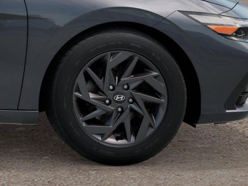 New 2026 Hyundai Elantra Hybrid FWD image 8