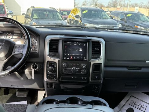 Used 2018 RAM 1500 Big Horn image 16
