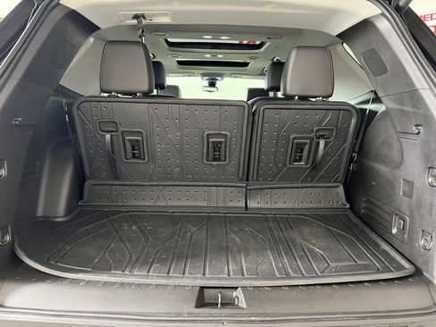 Used 2020 Chevrolet Traverse Premier w/ Redline Edition FWD image 23