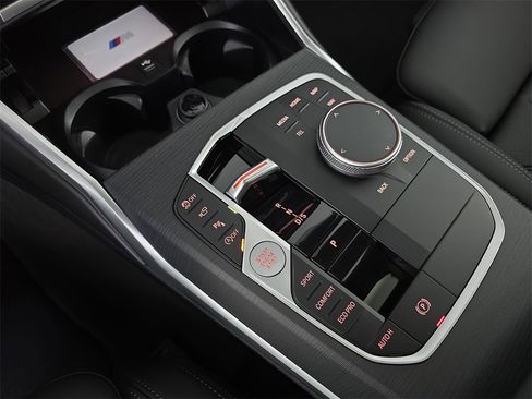 New 2026 BMW 330i xDrive Sedan w/ M Sport Package image 25