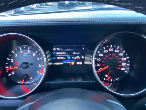 Used 2020 Ford Mustang Shelby GT350 w/ Technology Package image 11