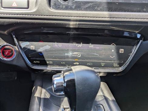 Used 2022 Honda HR-V EX image 19
