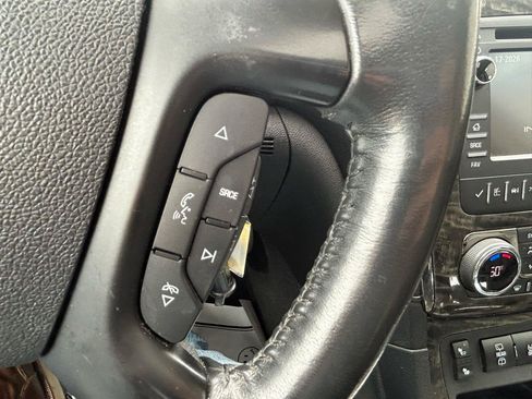 Used 2013 Buick Enclave Leather FWD image 20