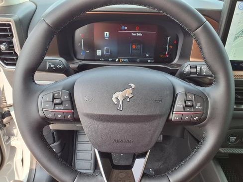 New 2026 Ford Bronco Sport Outer Banks w/ Outer Banks Tech Package+ AWD/4WD image 17