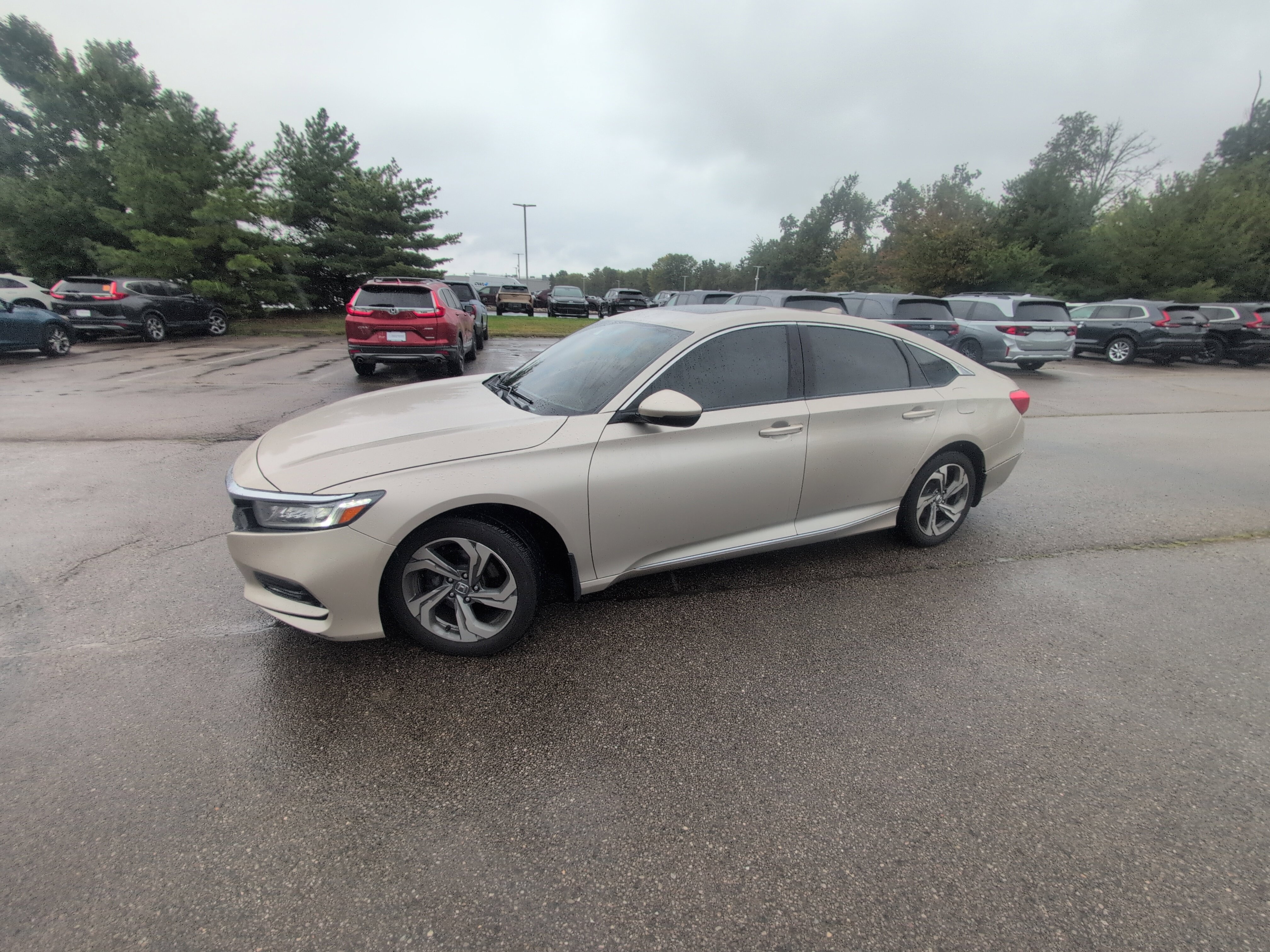 Used 2018 Honda Accord EX-L image 9