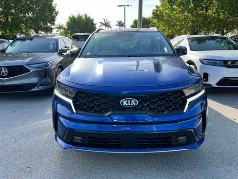 Used 2021 Kia Sorento SX FWD image 2