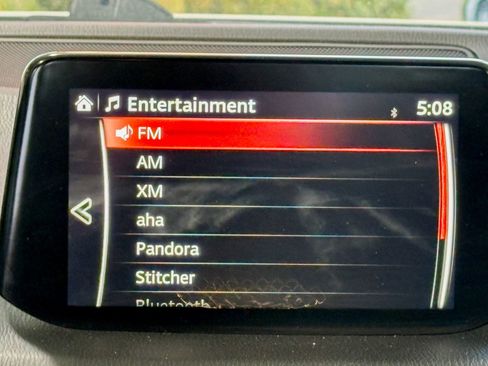 Used 2017 MAZDA MAZDA3 Grand Touring image 12