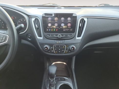 Used 2023 Chevrolet Malibu LT image 11