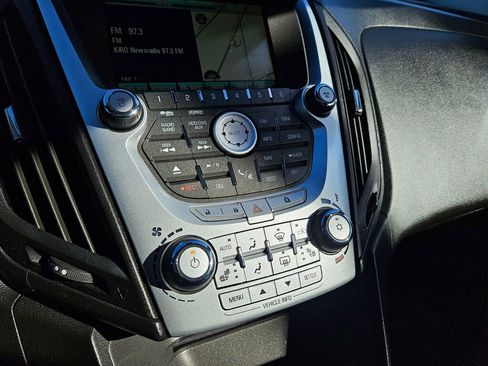 Used 2011 Chevrolet Equinox LTZ image 23