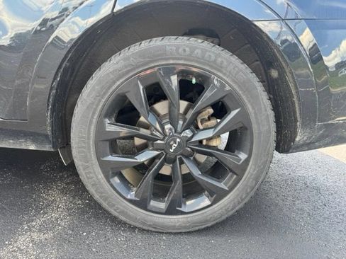 Used 2023 Kia Sorento SX FWD image 11