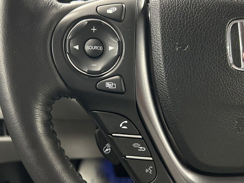 Used 2023 Honda Ridgeline RTL-E image 18