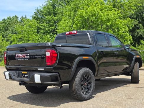 New 2026 GMC Canyon Elevation w/ Convenience Package AWD/4WD image 16