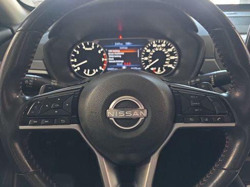 Used 2023 Nissan Altima 2.5 SR FWD image 23