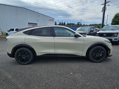 New 2026 Ford Mustang Mach-E Premium w/ Sport Appearance Package AWD/4WD image 7