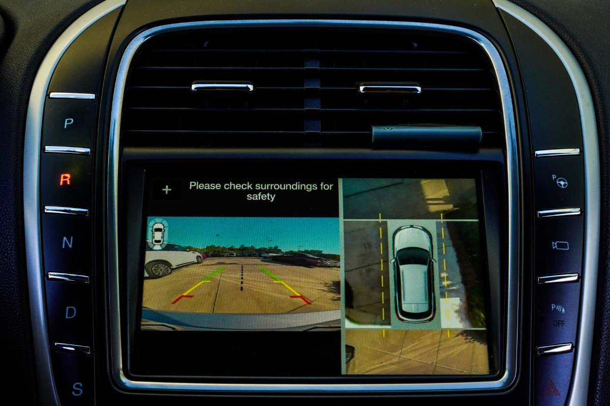 Used 2017 Lincoln MKX Reserve FWD image 27