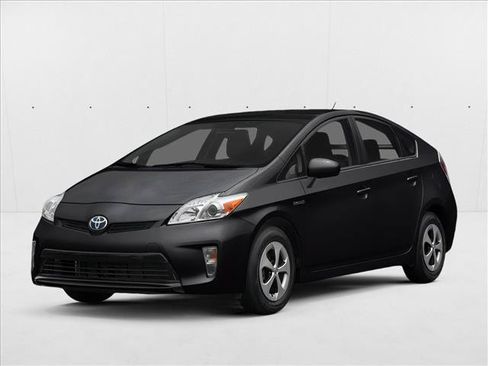 Used 2014 Toyota Prius Four FWD image 1