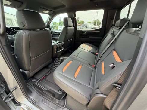 New 2026 GMC Sierra 1500 AT4 w/ AT4 Preferred Package AWD/4WD image 24