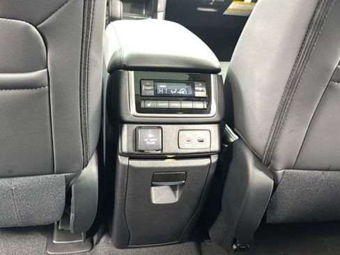 New 2026 Subaru Ascent Bronze Edition image 37