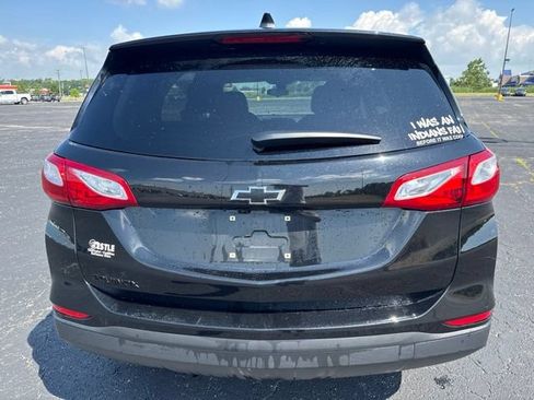 Used 2020 Chevrolet Equinox LS w/ LS Convenience Package FWD image 5