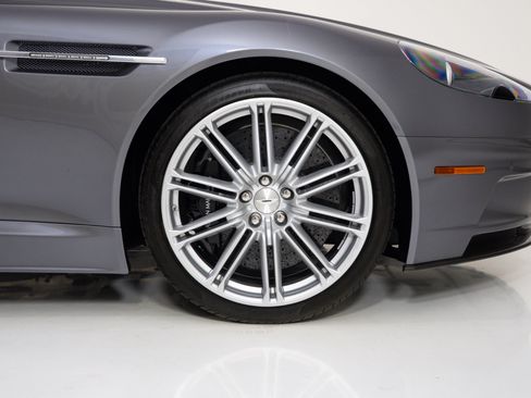 Used 2009 Aston Martin DBS Coupe RWD image 12