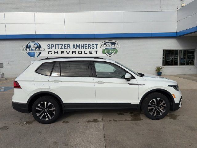 Used 2022 Volkswagen Tiguan S FWD image 11