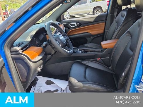 Used 2024 Jeep Compass Limited AWD/4WD image 7