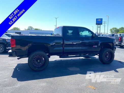 Used 2019 Chevrolet Silverado 1500 LT w/ All Star Edition AWD/4WD image 7