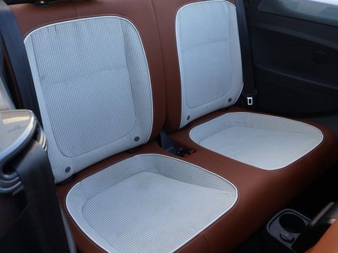 Used 2017 Volkswagen Beetle 1.8T Classic image 17