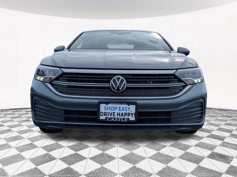 Used 2024 Volkswagen Jetta SE FWD image 14