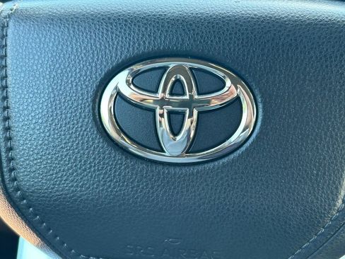 Used 2022 Toyota Tundra 1794 Edition AWD/4WD image 47