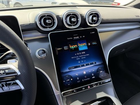 New 2025 Mercedes-Benz C 300 Sedan image 18