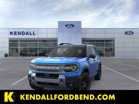 Used 2025 Ford Bronco Sport Badlands w/ Badlands Tech Package image 2