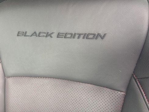Used 2025 Honda Ridgeline Black Edition image 8