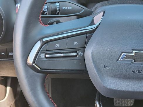 New 2025 Chevrolet Equinox EV RS FWD image 21