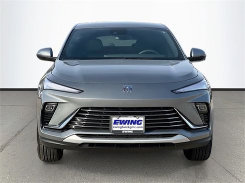 New 2026 Buick Envista Preferred image 2